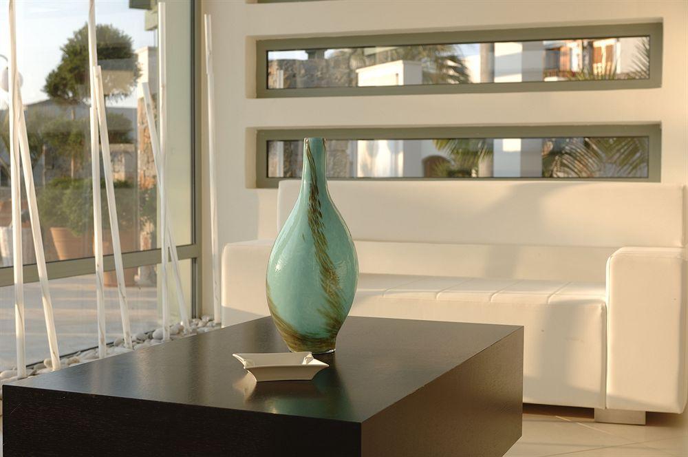 Angela Suites Boutique Hotel Sissi  Dalaman gambar